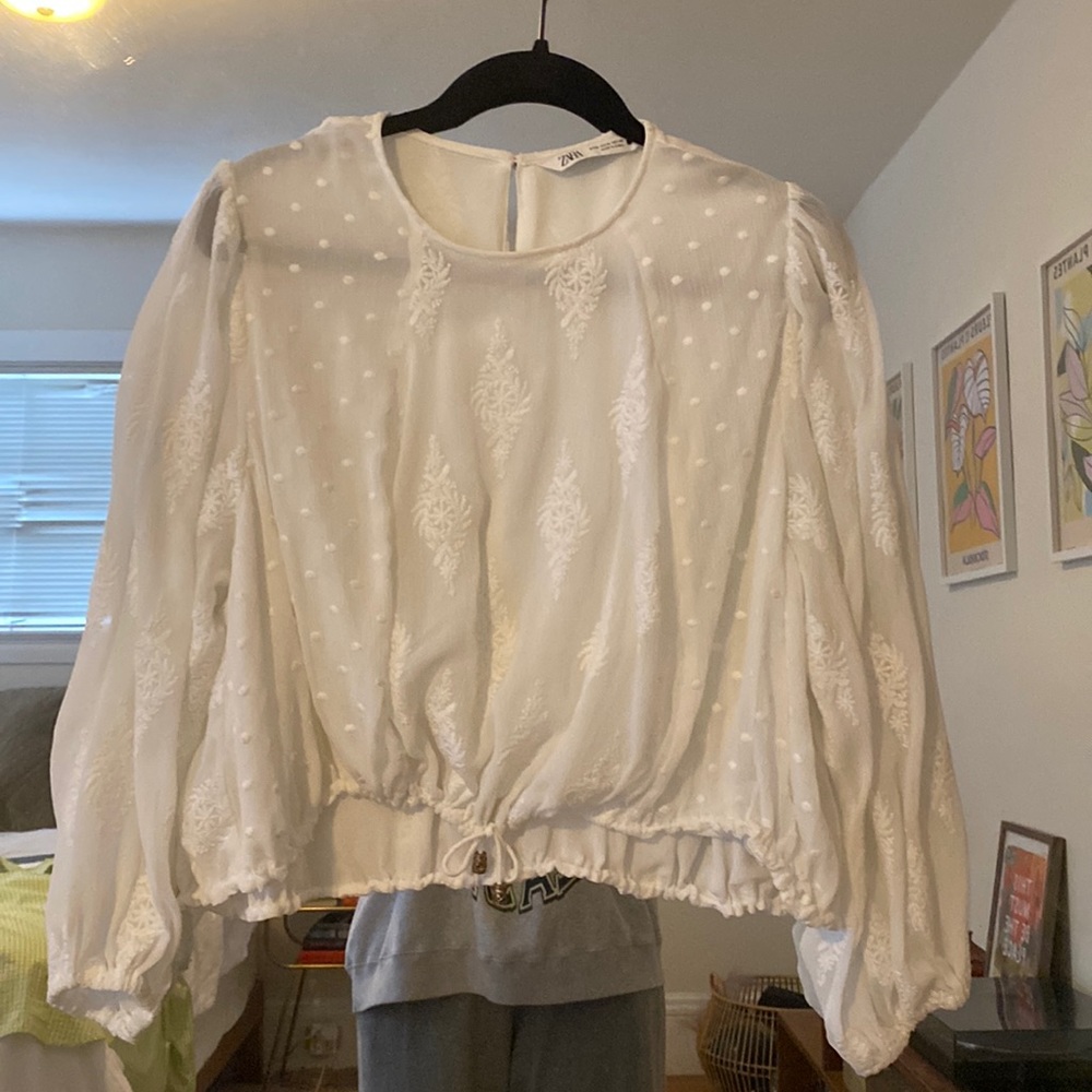 Zara white barely worn blouse